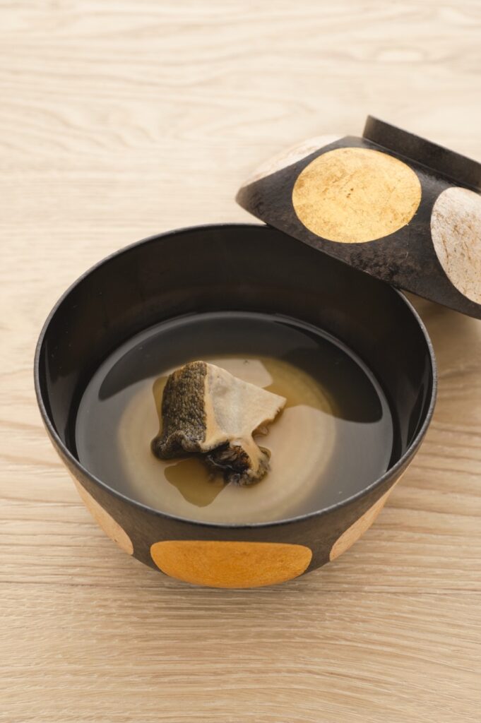 アワビのお吸い物